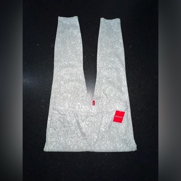 NWT SPANX SLIMMING Ankle Jeanish Leggings in Speckled Grey SZ M - Picture 6 of 11